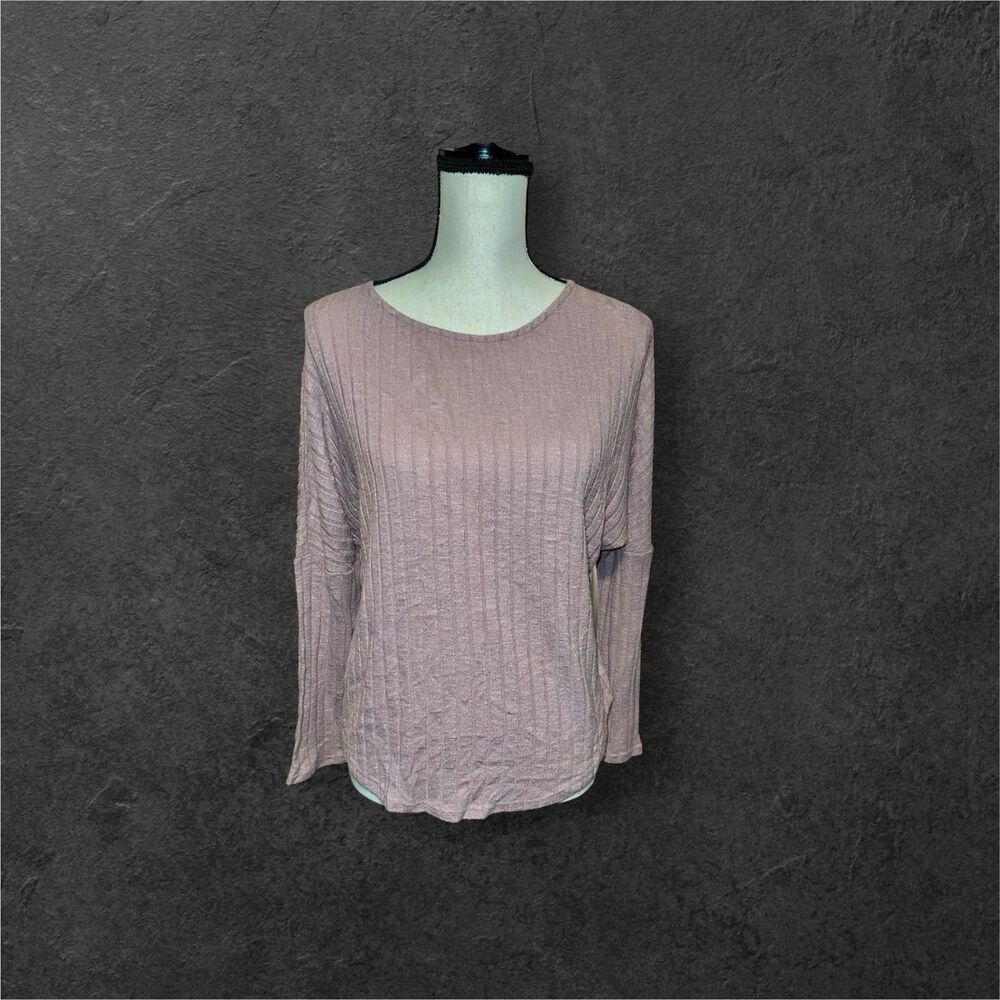Green Envelope Women’s Size S Light Purple Mauve Sweater Made In USA